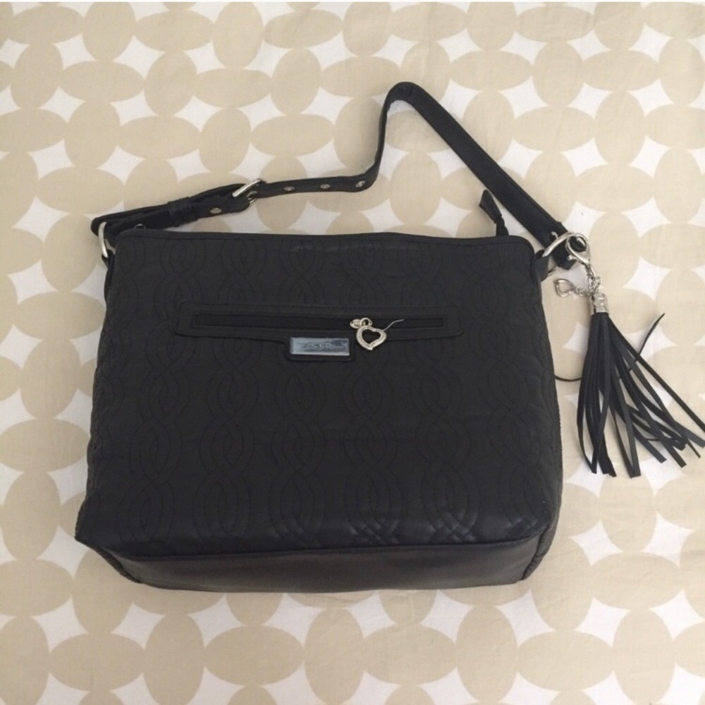 Black Shoulder Bag.